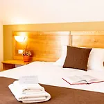 ホテル Bau マリボル