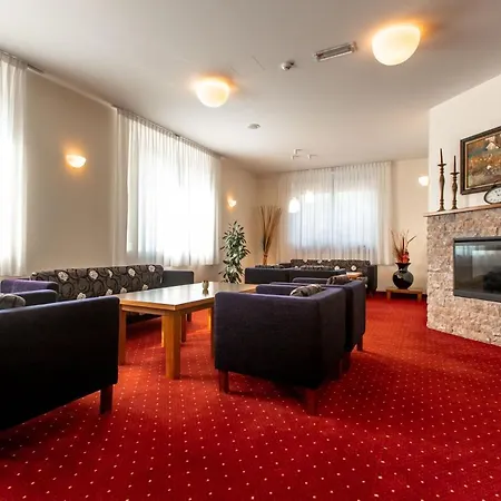 Bau 4* Maribor