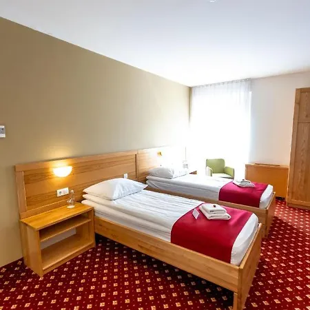 Bau Hotel 4*