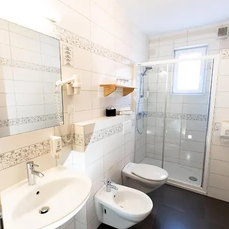 Bau Hotel 4*