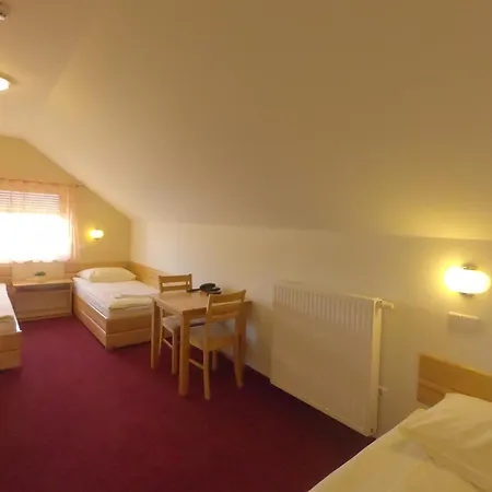 Bau 3-star Hotel Maribor