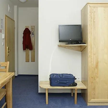 Bau 4* Μαριμπόρ