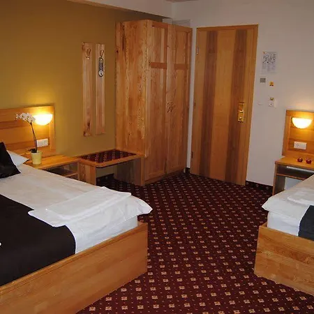 Bau 4* Maribor